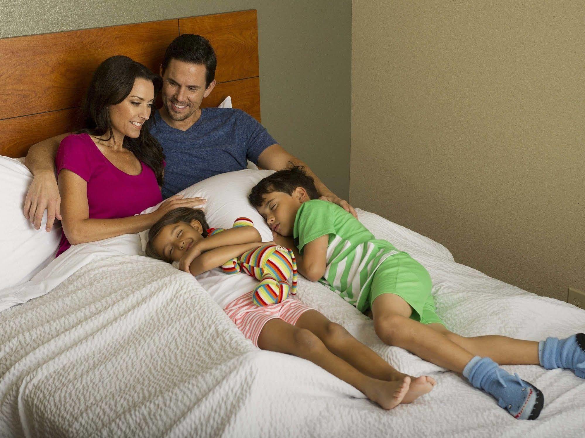 Woodspring Suites Raleigh Northeast Wake Forest Exteriér fotografie